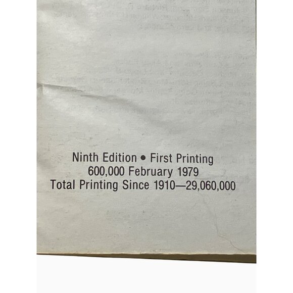 Official Boy Scout Handbook 1979 Ninth Edition First Printing - Picture 6 of 16